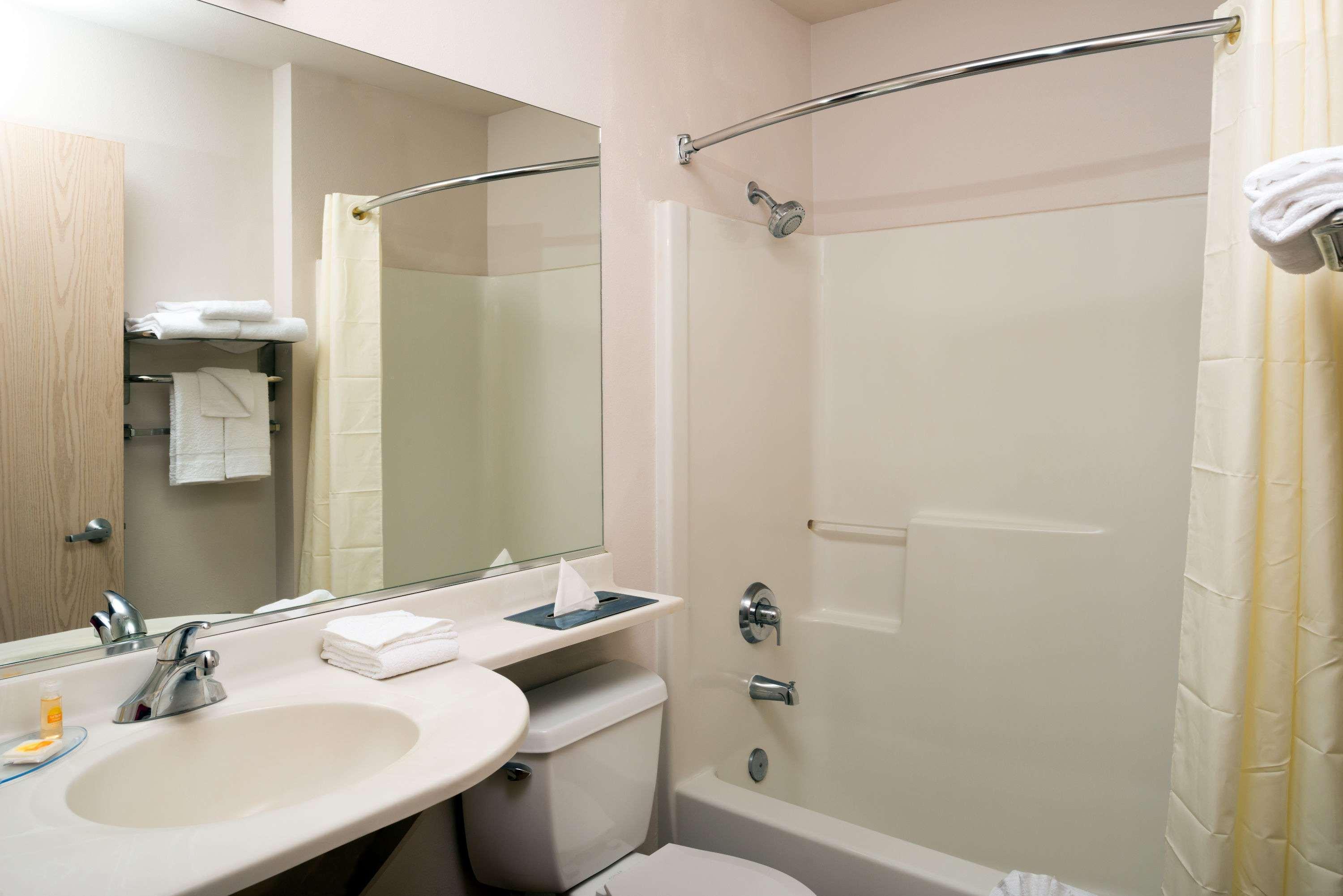 Days Inn & Suites By Wyndham Spokane Airport Airway Heights Ngoại thất bức ảnh