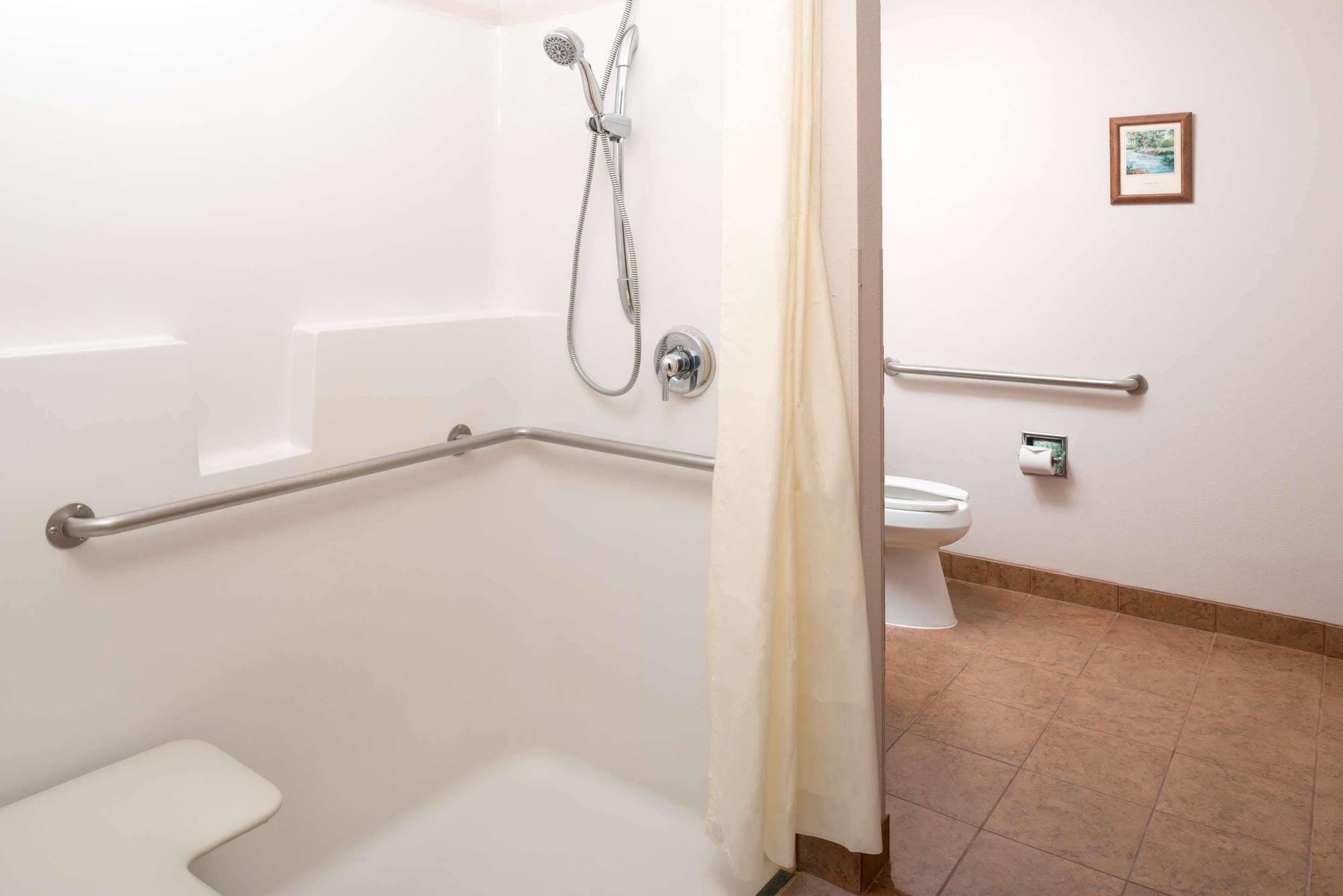 Days Inn & Suites By Wyndham Spokane Airport Airway Heights Ngoại thất bức ảnh